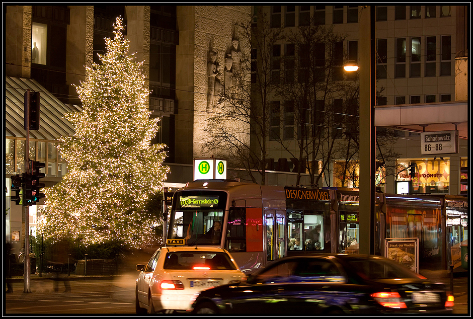 Die Shadowstraße- Einkaufen & Shopping ......mit der Rheinbahn