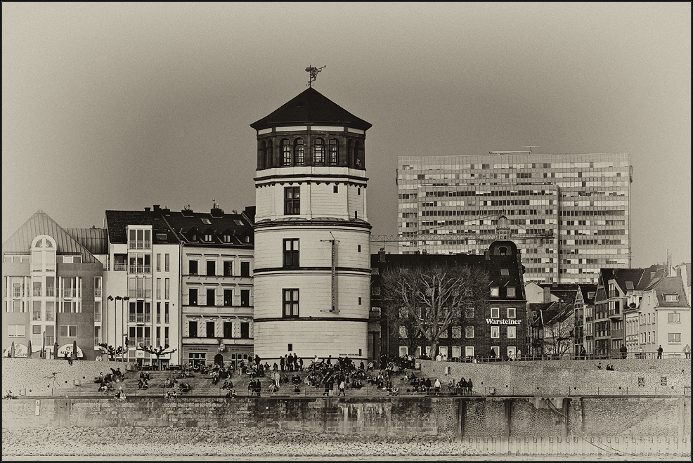 Rheintreppe am Burgplatz in Düsseldorf