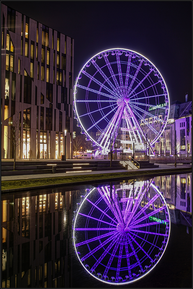 "Wheel of Vision“ Düsseldorf Kö